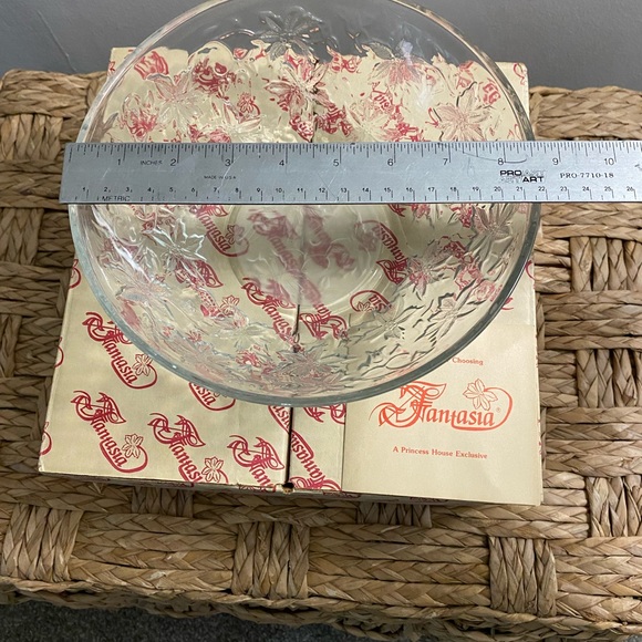 Vintage Princess House crystal bowl- 1989 Fantasia design. - Picture 2 of 5